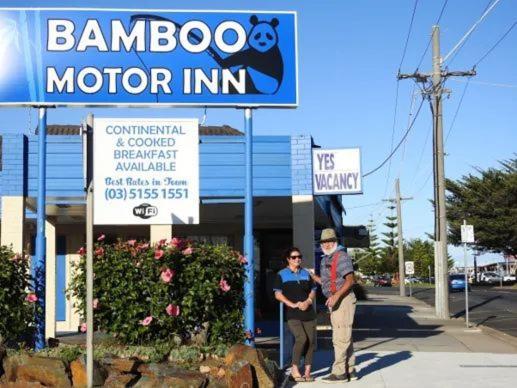Bamboo Motor Inn Lakes Entrance Exterior photo