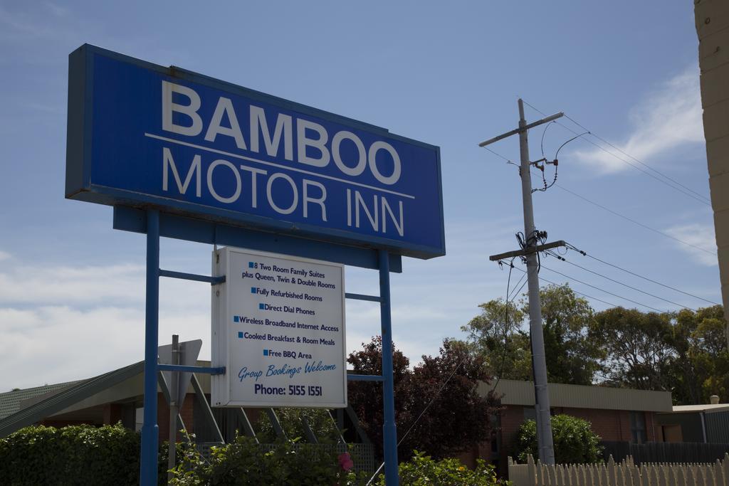 Bamboo Motor Inn Lakes Entrance Exterior photo